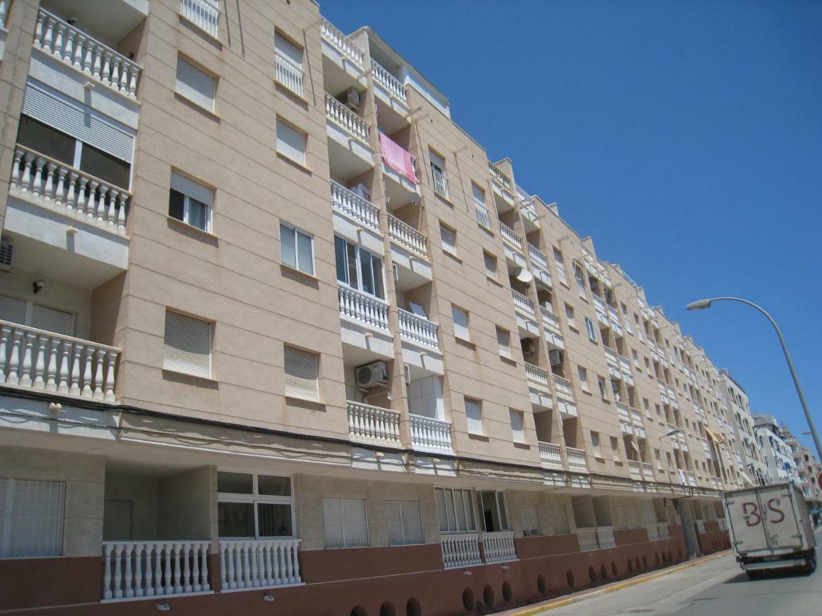 Apartamento Pascual Torrevieja Esterno foto